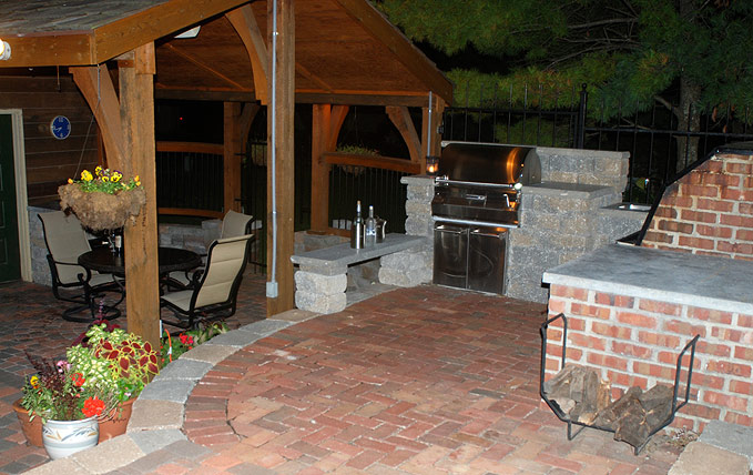 Belgard Pavers and Hardscape Supply in Kansas City | Stone Solutions